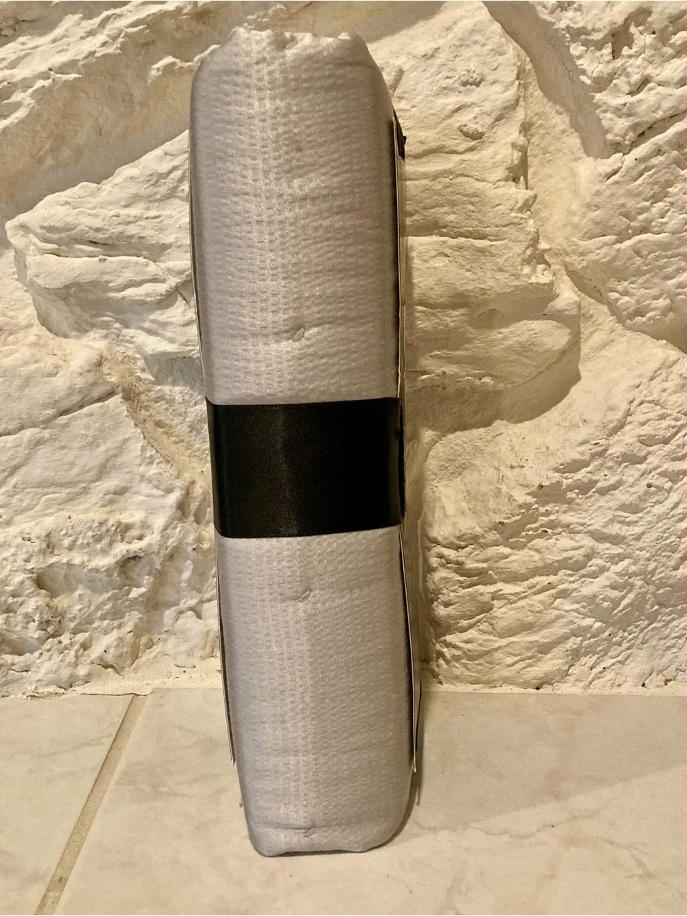 NEW Donna Karan Home hammered silk blend King sham in platinum